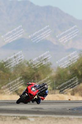 media/Oct-25-2025-Race Pace (Sat) [[47cce5476f]]/Non Verified (1st 20 Minutes of Every Hour)/4-Turn 2 (1112am)/